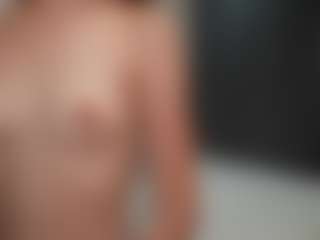 Show en direct avec lunayung - Fingering sur Camsoda