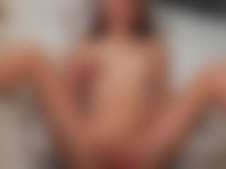 lunayung's Live Sex Cam Show