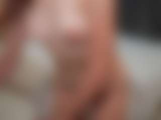 lunayung's Live Sex Cam Show