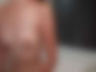 lunayung's Live Sex Cam Show