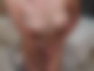 lunayung's Live Sex Cam Show