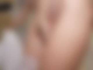 lunayung's Live Sex Cam Show