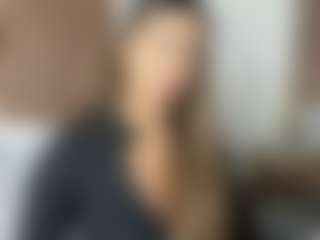Live cam show with MariaMore - Twerking on milfzrlive.com