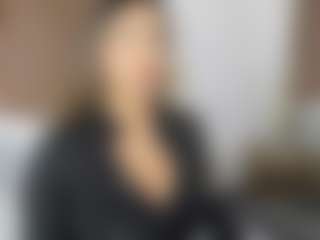 Live cam show with MariaMore - Teen (18+) on xDating