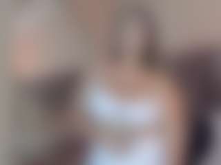 Live cam show with MariaMore - Oil on Cam Slut
