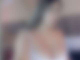 Live cam show with MariaMore - Brown Eyes on StripNow
