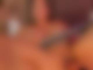 Live cam show with MariaMore - Brown Eyes on livesuperchat.net