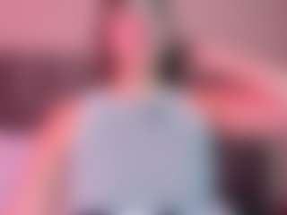 Live cam show with MariaMore - Blonde Hair on LiveSexCams6