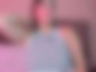 Live cam show with MariaMore - Natural on dropp.cam