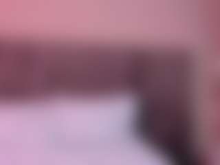 Live cam show with MariaMore - BBW Teen (18+) on Ass Tok