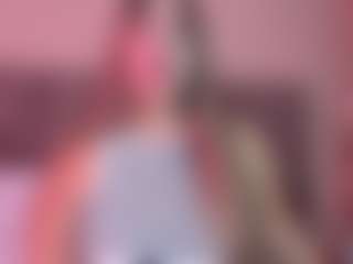 Live cam show with MariaMore - Ass Bouncing on xDating