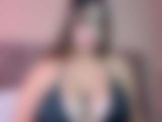 Live cam show with MariaMore - Brown Eyes Blonde Hair on Nude Live Now