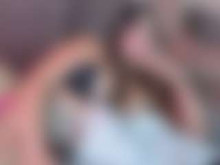 Live cam show with MariaMore - Big Tits Teen (18+) on SquirtSoMuch