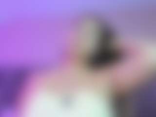 Live cam show with MariaMore - Brown Eyes Blonde Hair on fapnchat