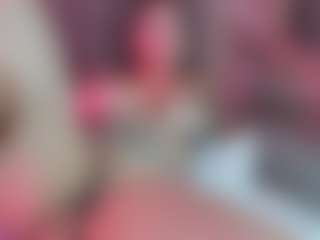 Live cam show with MariaMore - Natural on Uber Horny