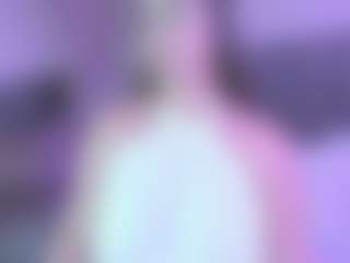 Live cam show with MariaMore - Teen (18+) on StripNow