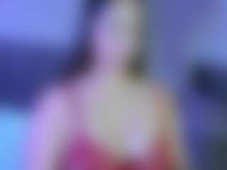 Live cam show with MariaMore - Squirt on Camsoda