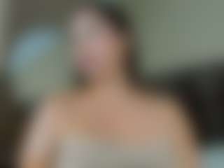 Live cam show with MariaMore - Squirt Big Tits on Hubzter Live