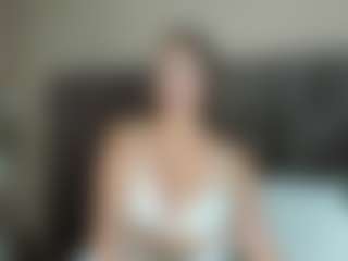 Live cam show with MariaMore - BBW Squirt on CamwithHer
