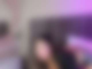 Live cam show with MariaMore - Brown Eyes Blonde Hair on StripNow