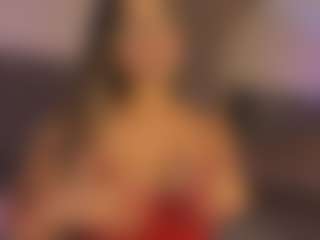 Live cam show with MariaMore - Twerking on StripNow