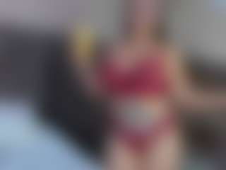 Live cam show with MariaMore - Natural on Streamer API