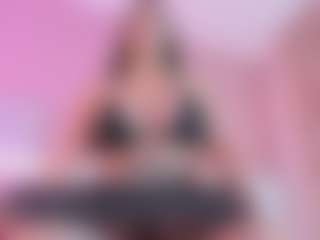 MariaMore's Live Sex Cam Show