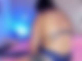 Live cam show with MariaMore - Shaved Pussy on SpunkLive