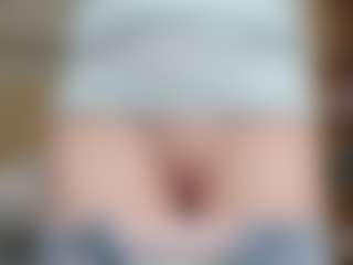 Live cam show with NaughtyBlooms - Blonde Hair on crypto-cams
