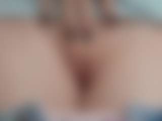NaughtyBlooms's Live Sex Cam Show