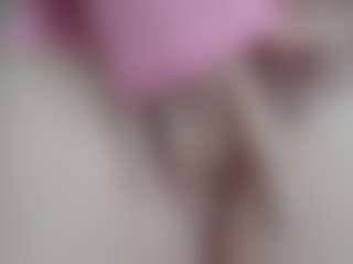 NaughtyBlooms's Live Sex Cam Show
