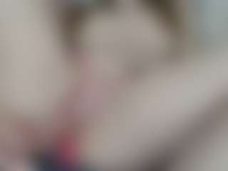 NaughtyBlooms's Live Sex Cam Show