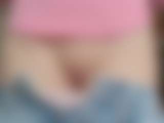NaughtyBlooms's Live Sex Cam Show