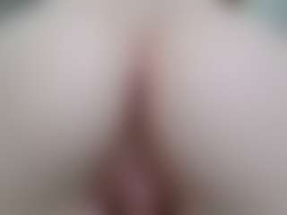 NaughtyBlooms's Live Sex Cam Show