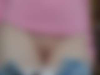 NaughtyBlooms's Live Sex Cam Show