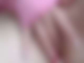 NaughtyBlooms's Live Sex Cam Show