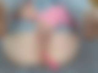 NaughtyBlooms's Live Sex Cam Show