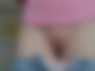 NaughtyBlooms's Live Sex Cam Show