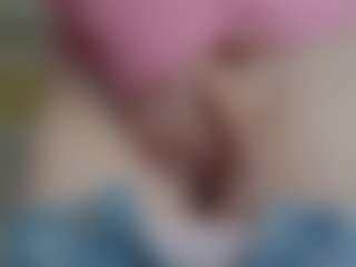 Live cam show with NaughtyBlooms - Lovense on studioflirtlive.com