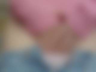 NaughtyBlooms's Live Sex Cam Show