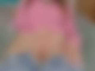 NaughtyBlooms's Live Sex Cam Show