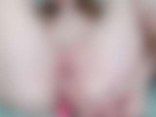 NaughtyBlooms's Live Sex Cam Show