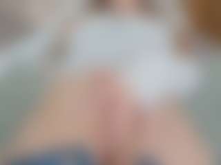 NaughtyBlooms's Live Sex Cam Show