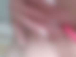 NaughtyBlooms's Live Sex Cam Show