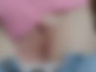 NaughtyBlooms's Live Sex Cam Show