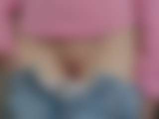 NaughtyBlooms's Live Sex Cam Show