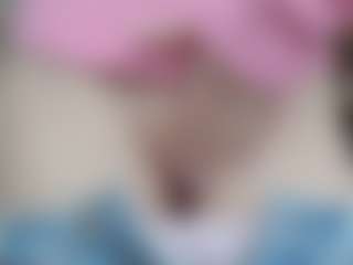NaughtyBlooms's Live Sex Cam Show