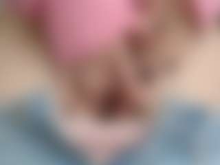 NaughtyBlooms's Live Sex Cam Show
