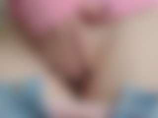 NaughtyBlooms's Live Sex Cam Show
