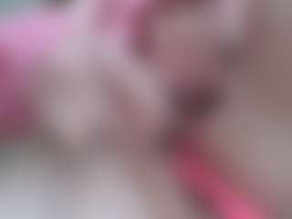 NaughtyBlooms's Live Sex Cam Show